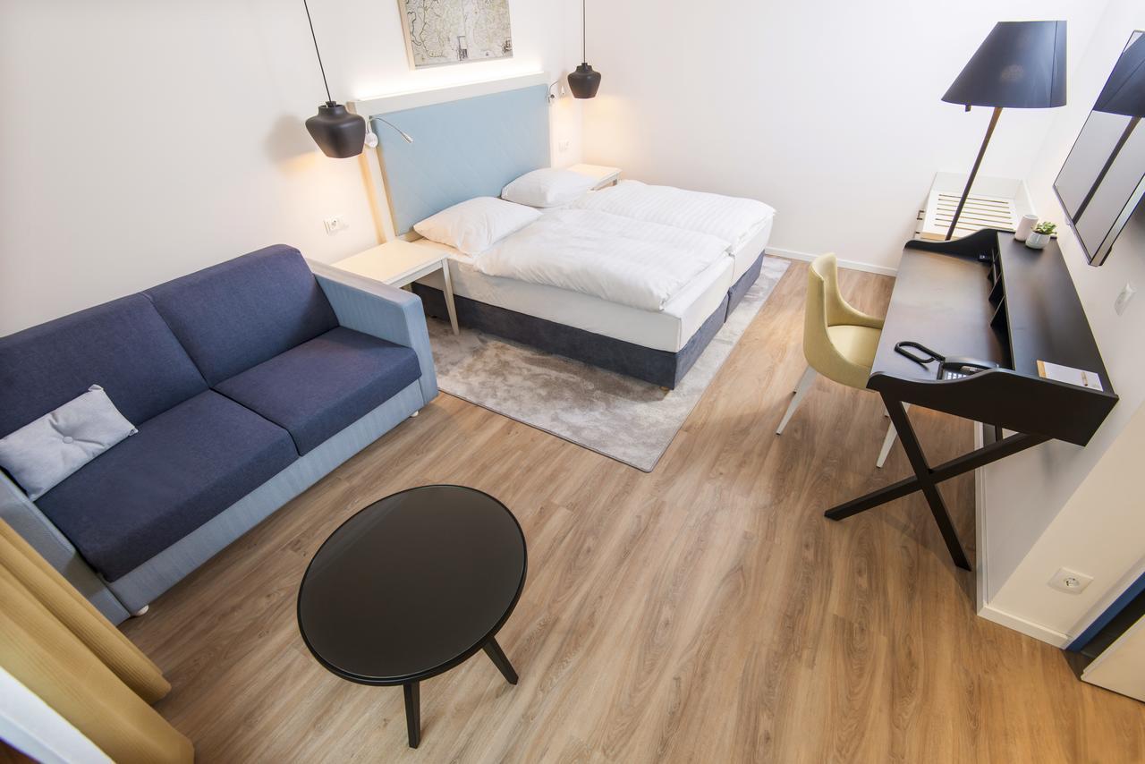 Boutique-Hotel Zur Alten Post Бюзум Экстерьер фото