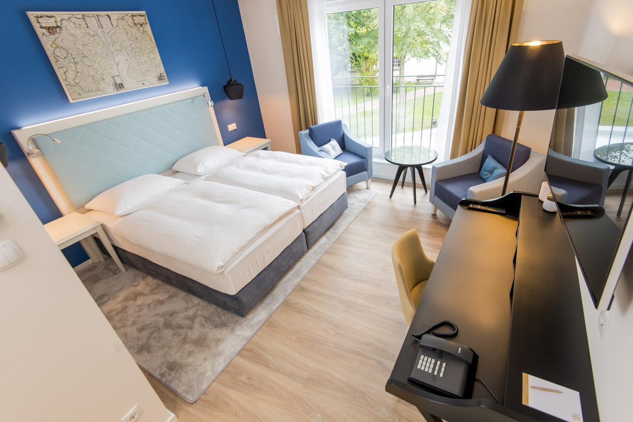 Boutique-Hotel Zur Alten Post Бюзум Экстерьер фото